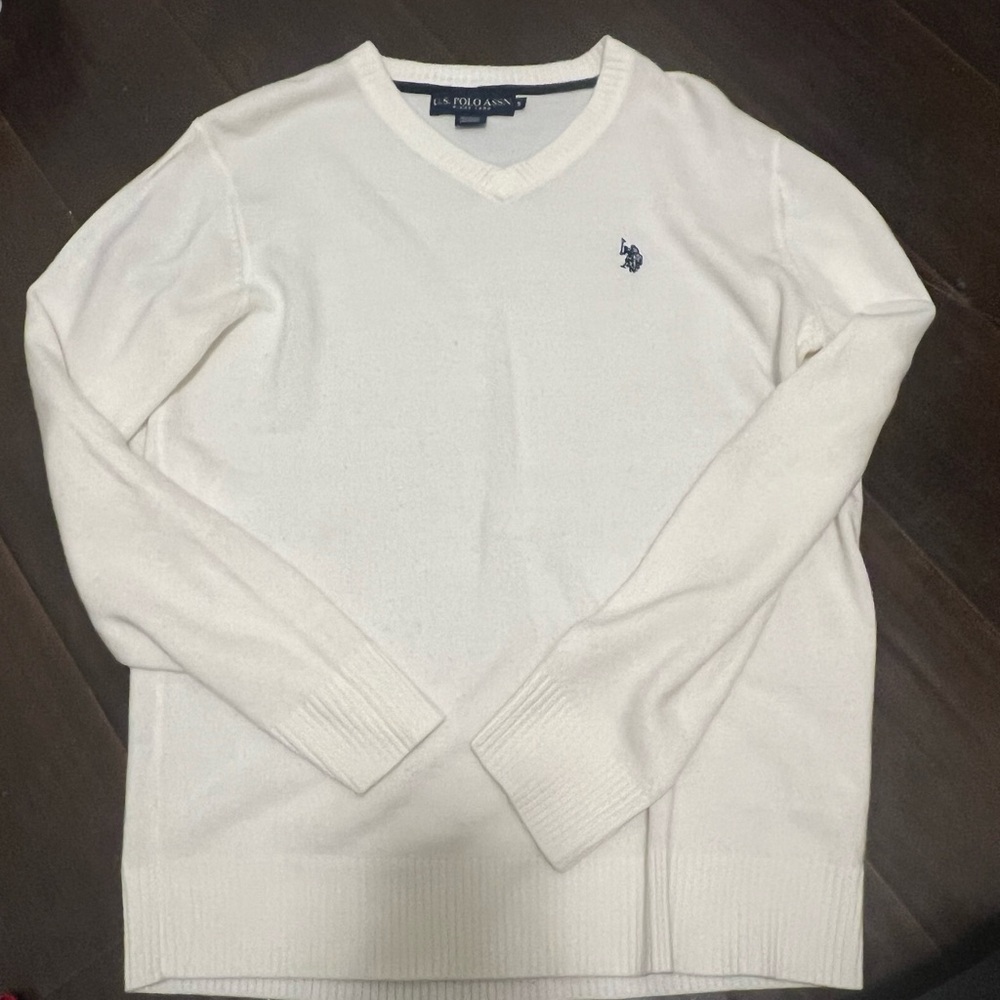 U.S. Polo Assn. Cream V-Neck Sweater